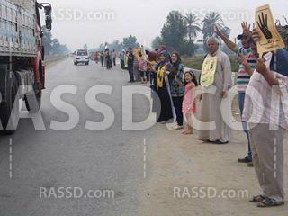 سلاسل بشرية لرافضي الانقلاب العسكرى بالشرقية