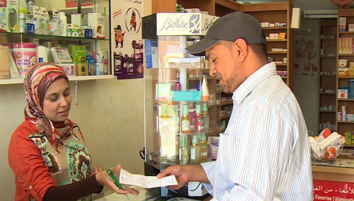 بعد غلاء الأدوية.. خبراء: صفقة بين “الصحة” و”الصيادلة” وشركات الأدوية