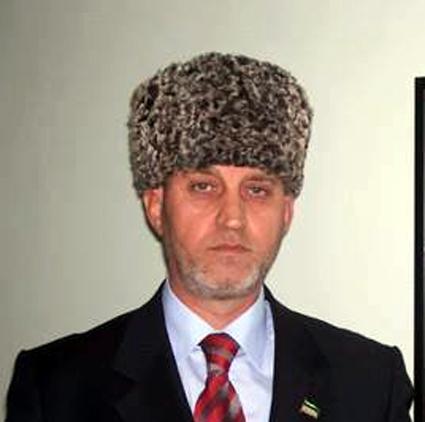 حصريا ..اغتيال قنصل الشيشان”ميديت أونلو” في تركيا