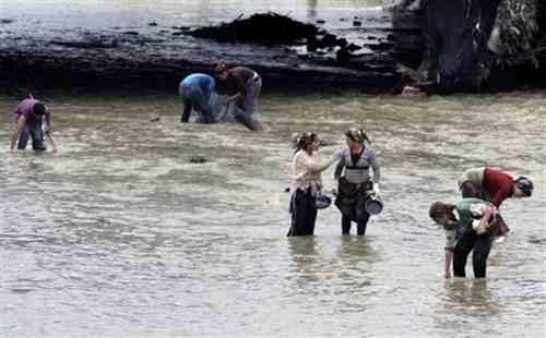 سيول تغمر عددا من الأحياء بتركيا