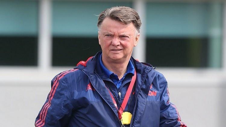 رسميًا.. “فان جال” يرحل عن مانشستر يونايتد