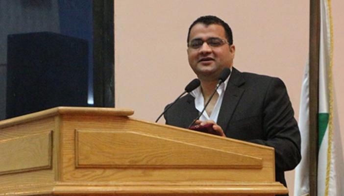 الجارحي: بتأدبوا الجدعان وأهاليهم علشان قالوا “تيران وصنافير” مصرية؟!