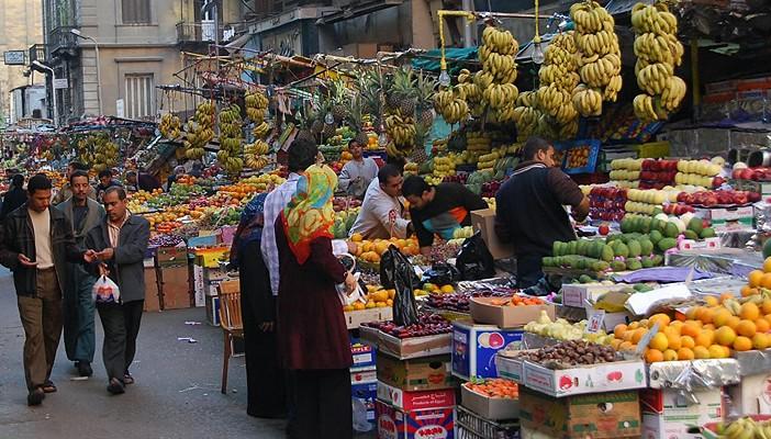 أسعار الحديد والذهب والعملات والخضار واللحوم اليوم