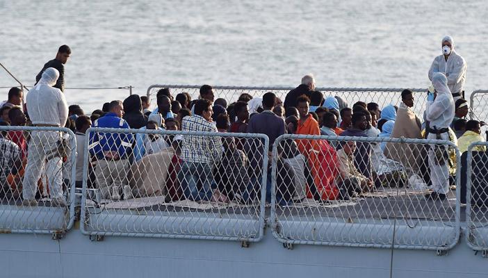 الاتحاد الأوروبي يبحث خطط مكافحة الهجرة غير الشرعية عبر المتوسط