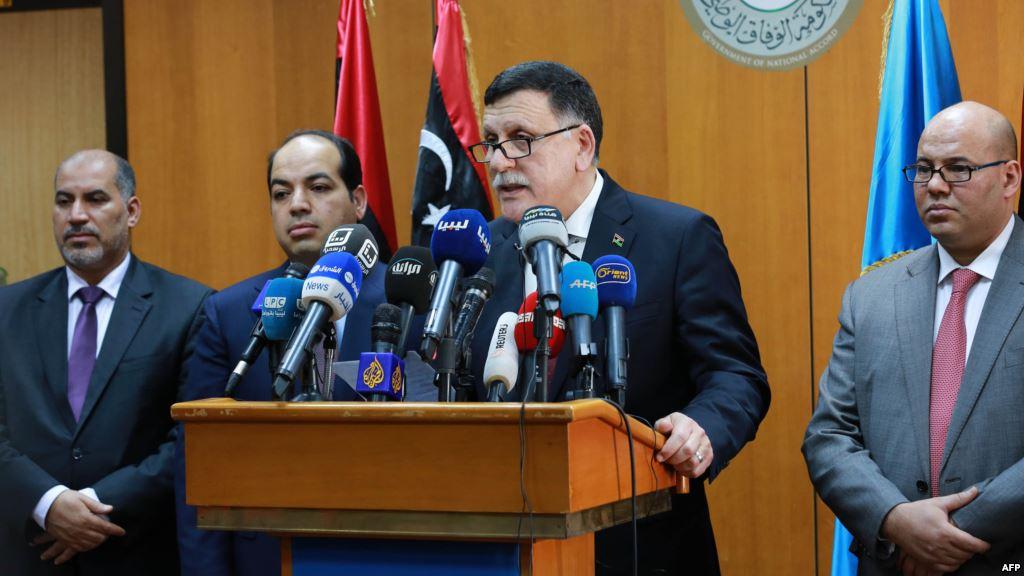 حكومة الوفاق الليبية تدين الغارات المصرية: “عمل ينتهك سيادة البلاد”