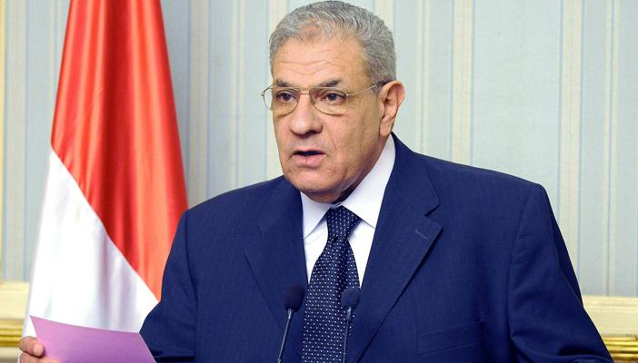 الحكومة تستورد 240 ألف طن من القمح لإنتاج الخبز المدعم