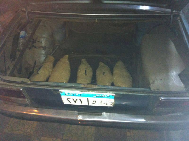 القبض على أحد تجار المخدرات بدمياط