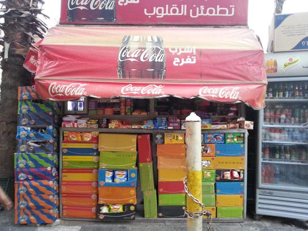 بالفيديو.. أمين شرطة يقتل صاحب كشك في أوسيم