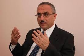 خبير نفسي: الرقص في رابعة كيد وأمام اللجان هوس!