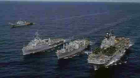 5 بوارج بحرية للناتو في تونس