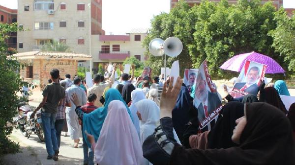 ثوار العاشر من رمضان يحتفلون بمقاطعة انتخابات العسكر