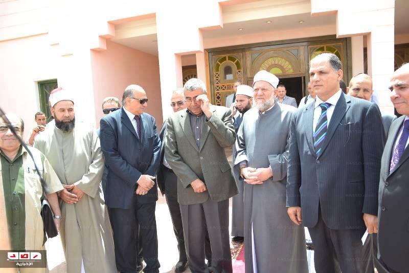 عفيفي يضع حجر أساس مشاريع الأوقاف في الوادي الجديد