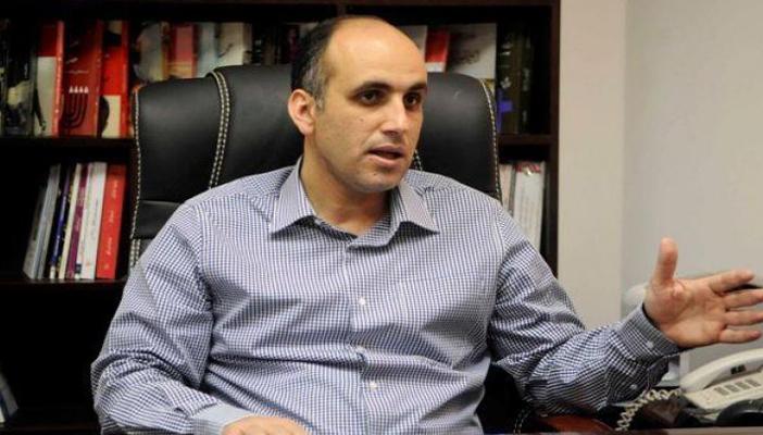 أحمد بان: ترقب لانقسامات الإخوان لبدء المصالحة مع النظام