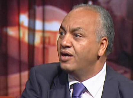 فيديو| مصطفى بكري لـ “كرمان”: “ابعدي عن مصر يا حرباية”