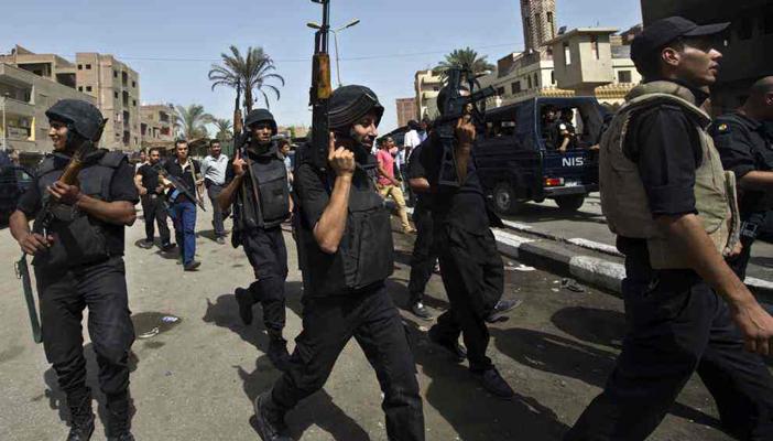 “الميمون”.. القرية التي يحاصرها الأمن 100 يوم على التوالي