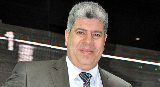 فيديو| شوبير لوزير مالية الانقلاب:أفكارك النيرة خلصت على البورصة