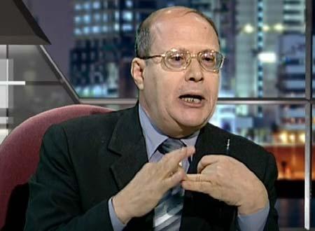 7 سبتمبر.. محاكمة “قنديل” بتهمة سب قيادي بـ”داخلية الانقلاب”