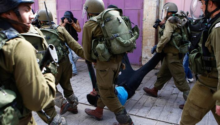 الاحتلال يشن حملة اعتقالات واسعة بالضفة الغربية والقطاع