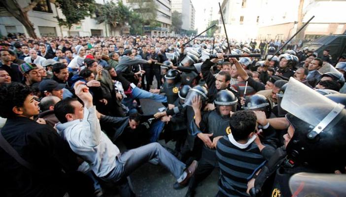 مصر بعيون مراكز الأبحاث الأجنبية.. لعنة دم وشعبية للطغاة