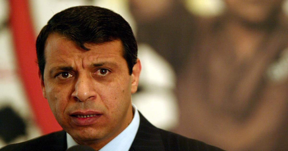 بعد تسريبات العتيبة.. وسم “أخرجوا دحلان من جزيرة العرب” يتصدر تويتر