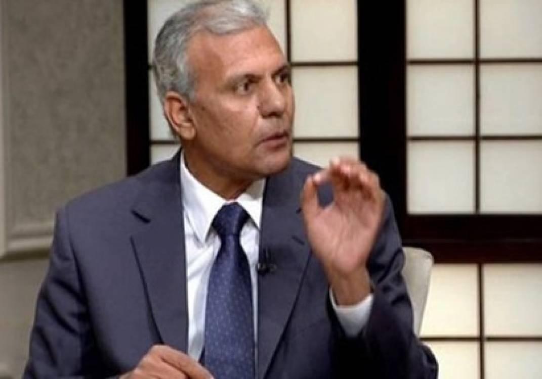 “شلش” يتقدم بأوراق ترشحه لرئاسة نادى القضاة