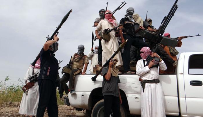 عشائر الأنبار تهدد بالانسحاب من قتال تنظيم الدولة بالعراق