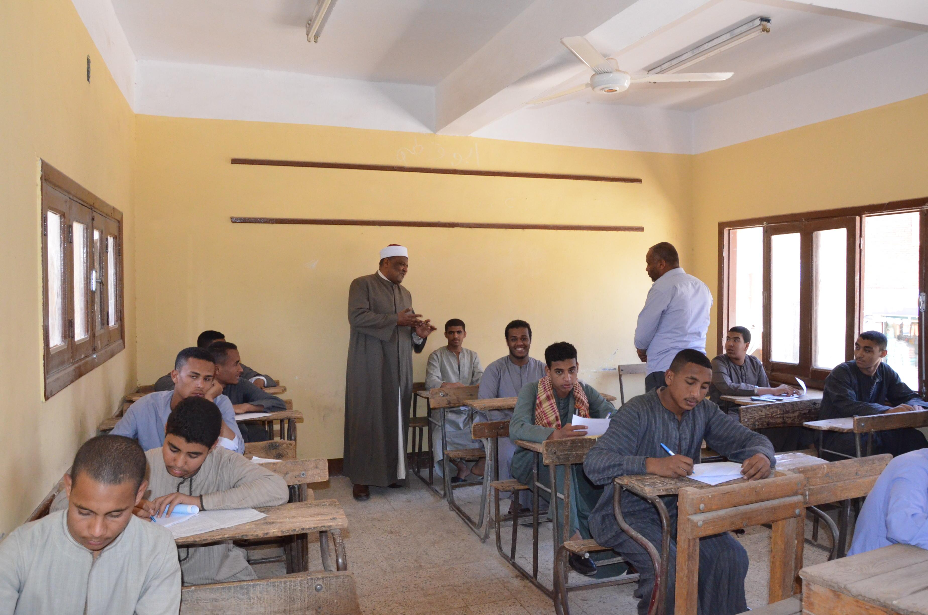 تسريب امتحان الجبر والهندسة للثانوية الأزهرية