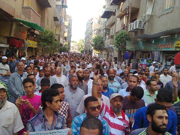 مسيرة حاشدة بمدينة أسوان رفضا لتنصيب السيسي رئيسا