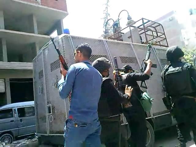 أمن الانقلاب يمشط الهانوفيل عقب الاعتداء على المتظاهرين