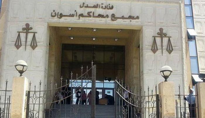 محامو أسوان يتجاهلون إضراب المحامين.. و”عاشور” يتوعدهم