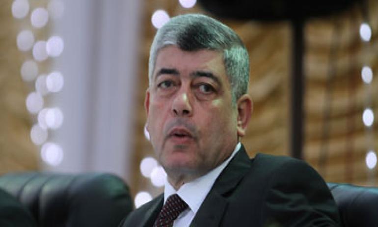 عائلة الفرنسي المقتول داخل قسم شرطة تقاضي إبراهيم