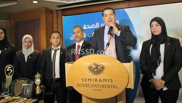 فالكون: 25 مليون جنيه قيمة الأجهزة الموردة إلى الجامعات