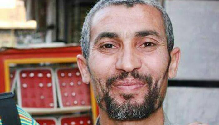 أسرة المعتقل السيد الرصد تتسلم جثمانه من مستشفى بنها