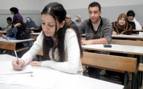 عدم تقديم استمارة “الثانوية” يحرم طالبه من أداء الامتحان اليوم