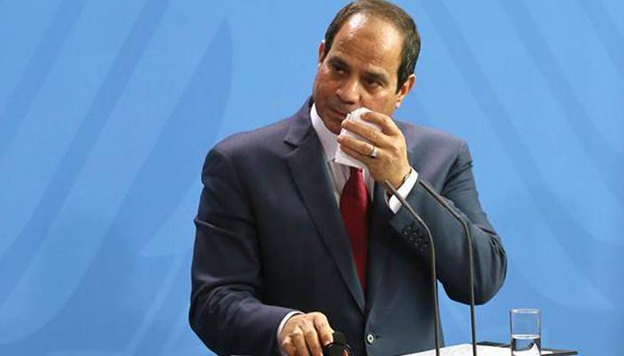 بعد “ضحك ميركل”.. 8 مواقف “نحس” تطارد السيسي في لقاءاته الخارجية