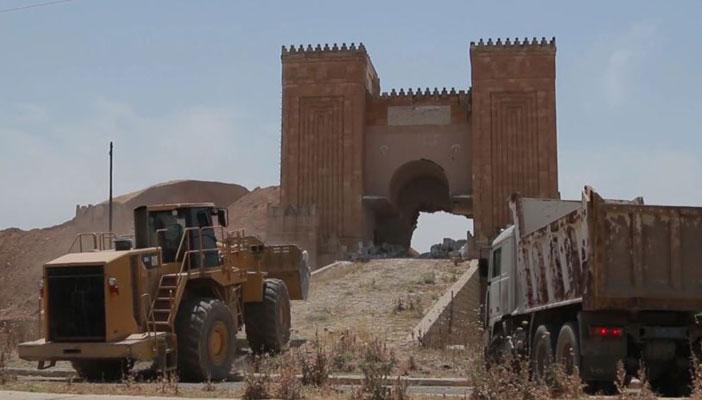 بالصور.. آثار العراق تنزف على يد تنظيم الدولة