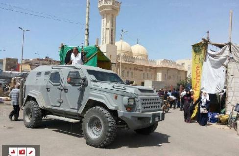 اشتباكات بالأسلحة الثقيلة والـ آربى جى بين عائلتين برفح المصرية