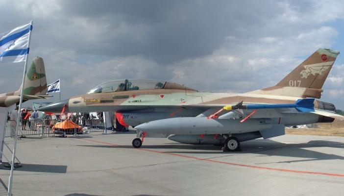 مهاجرون يحاولون اقتحام قاعدة جوية إسرائيلية والتسلل للطائرات