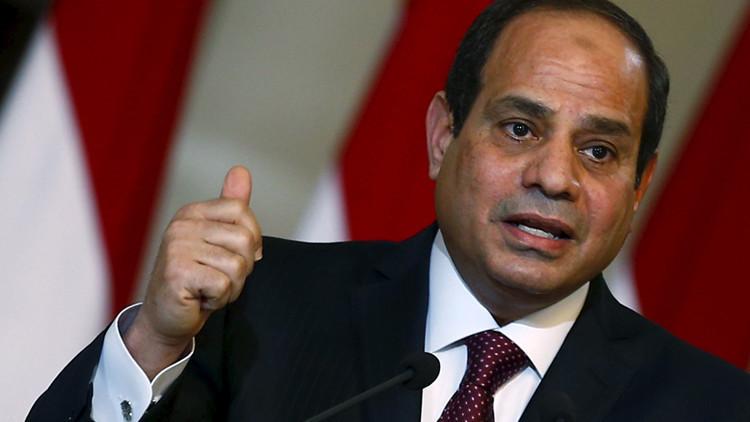 بعد تغيير نظام قبول الثانوية.. مغردون: السيسي حجز كليات القمة للكبار