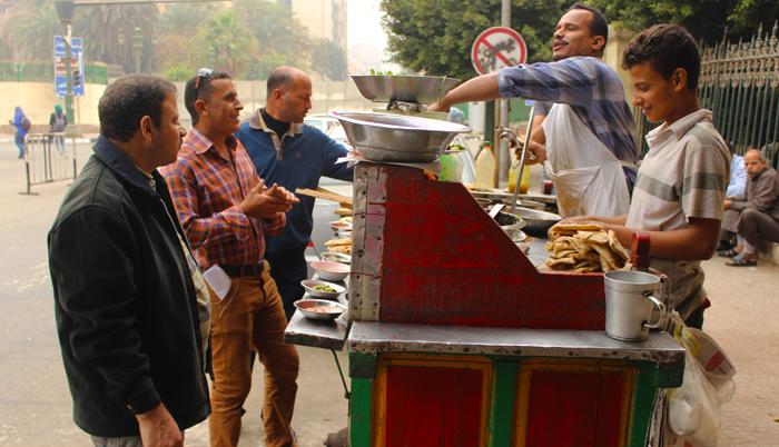 بعد واقعة لحم الحمير.. “فيس بوك”: براءة للفول