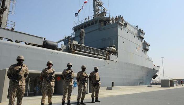 البحرية اليمنية تحتجز 4 سفن إيرانية بميناء جزيرة سوقطرة