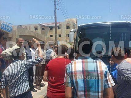 تجمهر لأهالي طلاب الأزهر كفر الشيخ رفضًا لإلغاء امتحان بعد تسريبه