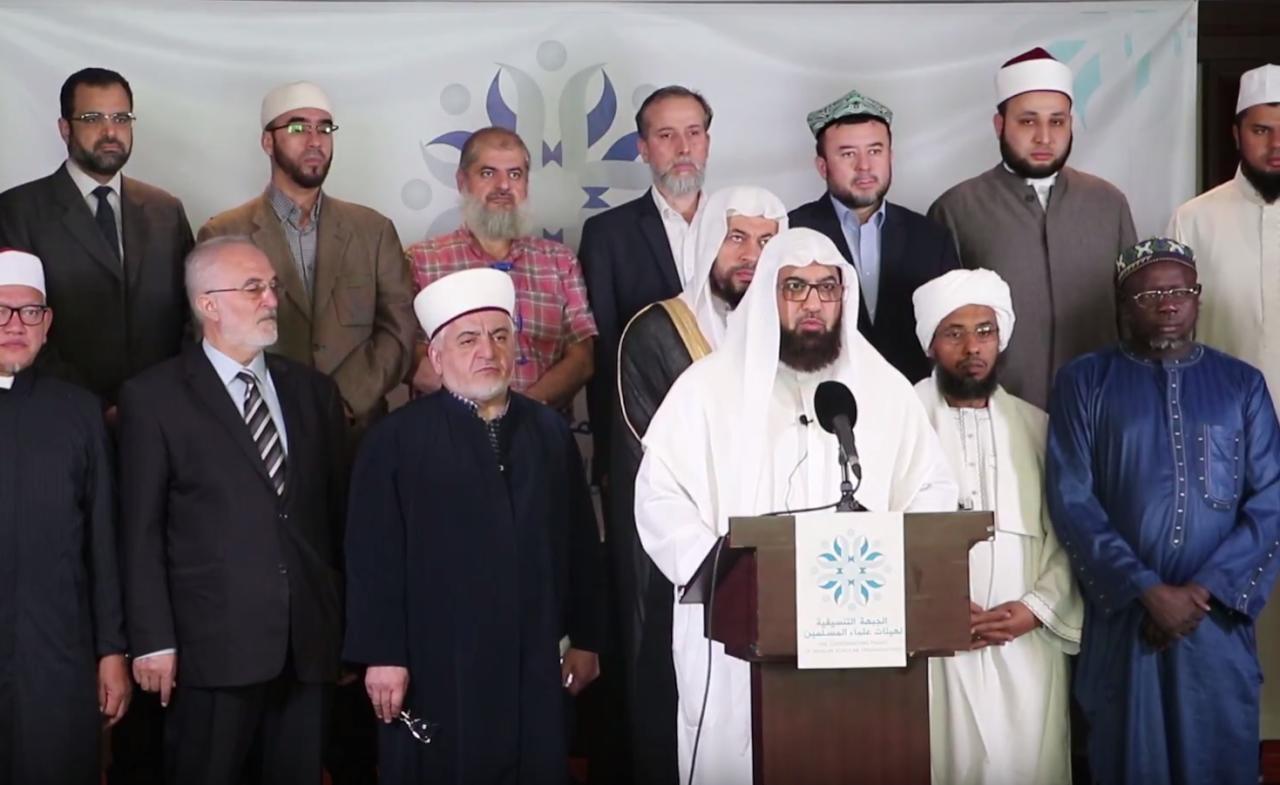 بين التحريم والتأييد.. حصار قطر يتسبب في فتنة بين المؤسسات الدينية