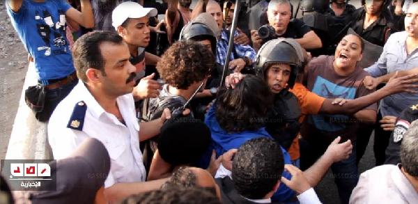 الأمن يفتح الطريق أمام وزرة الثقافة وانسحاب بعض مصفحات الأمن