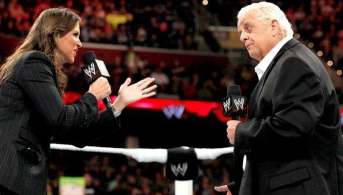 وفاة أسطورة المصارعة داستي رودز