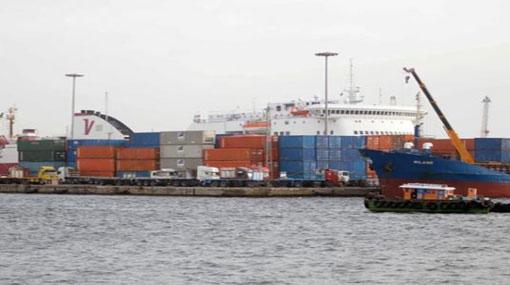 السويس للحاويات:السفن حولت مسارها والشركة فقدت العملاء