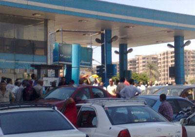 السيطرة على حريق بمحطة وقود بالمنصورة