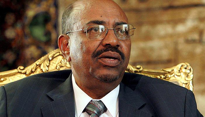 رغم مذكرة الاعتقال بحقه.. البشير يشارك في قمة جوهانسبرج