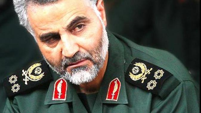 قائد الظل: قاسم سليماني، رجل إيران الأقوى في الشرق الأوسط