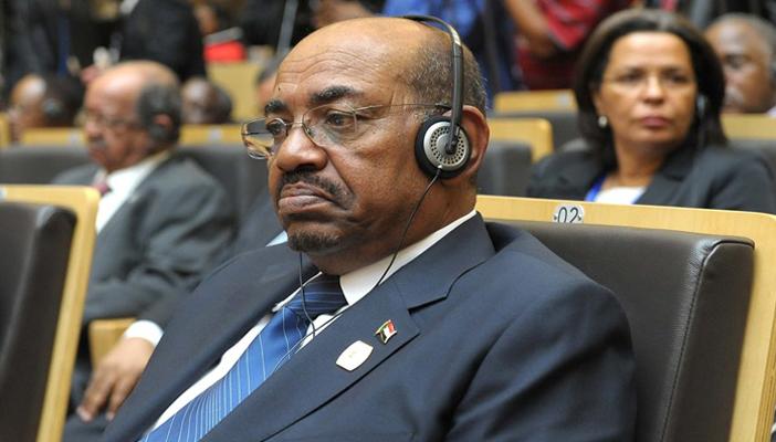 الرئاسة السودانية: البشير يعود اليوم إلى البلاد